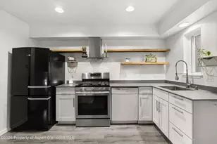 372 S 8th St, Carbondale, CO 81623 - Photo 7