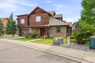 200 White Horse Dr, New Castle, CO 81647 - Photo 3
