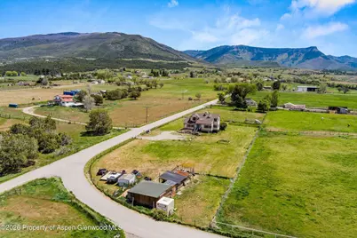 333 Co Rd 337, Parachute, CO 81635 - Photo 5