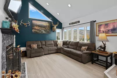 333 Co Rd 337, Parachute, CO 81635 - Photo 9