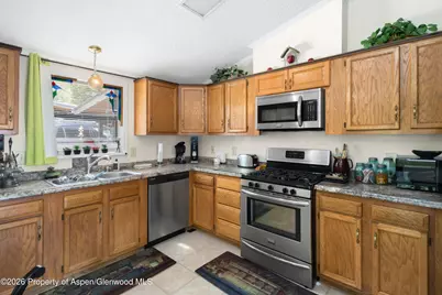 125 Center Drive #38, Glenwood Springs, CO 81601 - Photo 5