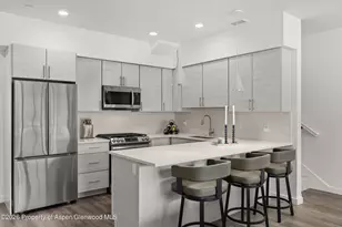 301 Thunderbird, New Castle, CO 81647 - Photo 5