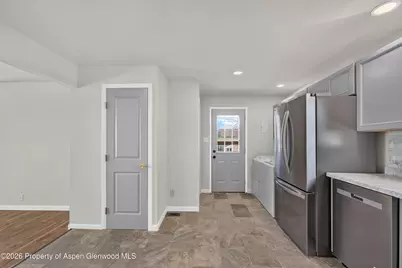 430 E 10th Street, Rifle, CO 81650 - Photo 9