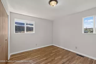 430 E 10th St, Rifle, CO 81650 - Photo 17
