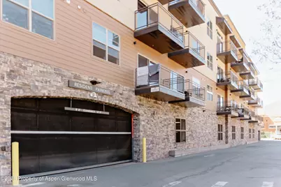 253 Wulfsohn Road #304, Glenwood Springs, CO 81601 - Photo 11