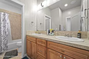 302 Silver Mountain Dr, Glenwood Springs, CO 81601 - Photo 21