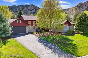 302 Silver Mountain Dr, Glenwood Springs, CO 81601 - Photo 3