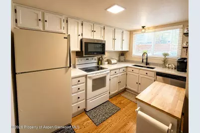 1024 E 7th Street, Craig, CO 81625 - Photo 7