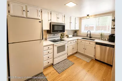 1024 E 7th Street, Craig, CO 81625 - Photo 5