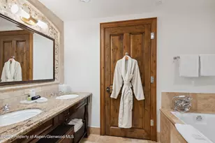 415 E Dean St Unit 12 Week 28, Aspen, CO 81611 - Photo 23
