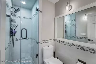 633 W Main Street, Aspen, CO 81611 - Photo 29