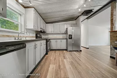 23 E Bonanza Place, Battlement Mesa, CO 81635 - Photo 7