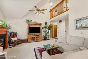 19 Eagles Nest Ct, Carbondale, CO 81623 - Photo 9