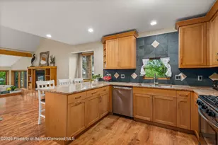 33 Mountain Ct, Basalt, CO 81621 - Photo 11