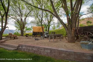 8700 Co Rd 300, Parachute, CO 81635 - Photo 7