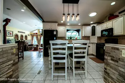 8700 Co Rd 300, Parachute, CO 81635 - Photo 43