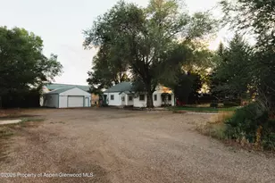 1424 E Victory Way, Craig, CO 81625 - Photo 3