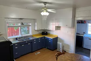 880 Main St, Meeker, CO 81641 - Photo 13