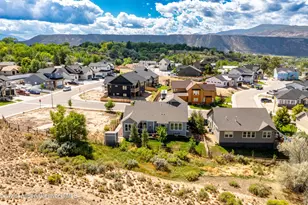 1437 Munro Ave, Rifle, CO 81650 - Photo 5