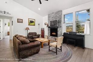 1437 Munro Ave, Rifle, CO 81650 - Photo 9