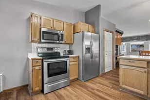 918 Edelweiss Ct, Rifle, CO 81650 - Photo 17