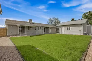 918 Edelweiss Ct, Rifle, CO 81650 - Photo 5