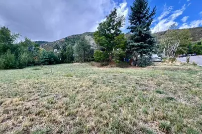 516 W 12th Street, Glenwood Springs, CO 81601 - Photo 5