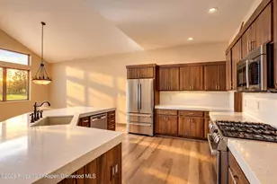 1276 Crystal Bluffs Loop, Carbondale, CO 81623 - Photo 9