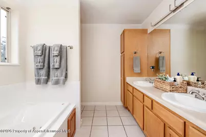 318 Mesquite Court, New Castle, CO 81647 - Photo 13