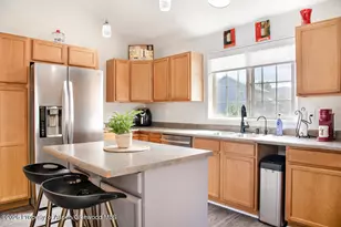 318 Mesquite Ct, New Castle, CO 81647 - Photo 9