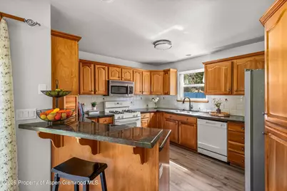 11 Riversedge Court, Basalt, CO 81621 - Photo 9