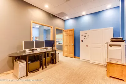 2520 S Grand Avenue #2d, Glenwood Springs, CO 81601 - Photo 9