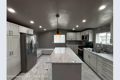 831 N Cottonwood Avenue, Canon City, CO 81212 - Photo 3