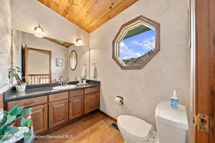 687 Canyon Creek Dr, Glenwood Springs, CO 81601 - Photo 9