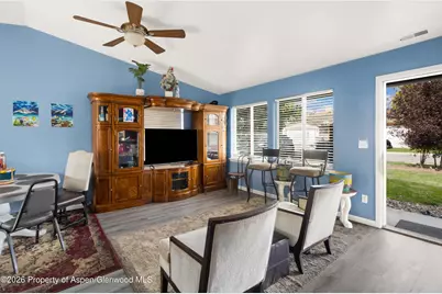 413 W Richards Avenue, Silt, CO 81652 - Photo 7