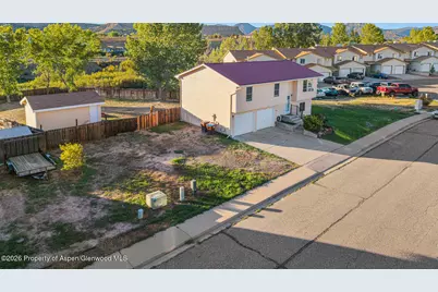2447 Meadow Circle, Rifle, CO 81650 - Photo 3
