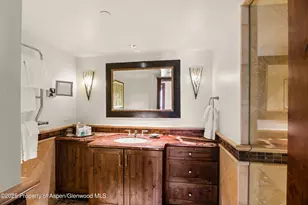 315 E Dean St, Aspen, CO 81611 - Photo 11