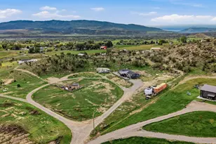 831 Co Rd 237, Silt, CO 81652 - Photo 3