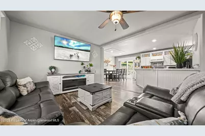 831 County Road 237, Silt, CO 81652 - Photo 9