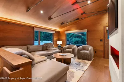 312 W Hyman Avenue, Aspen, CO 81611 - Photo 5