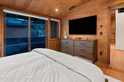 312 W Hyman Avenue, Aspen, CO 81611 - Photo 25