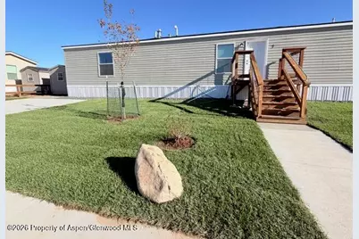 1474 N Yampa Avenue #5, Craig, CO 81625 - Photo 3