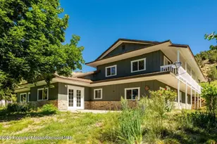 6123 Peach Valley Rd, New Castle, CO 81647 - Photo 1