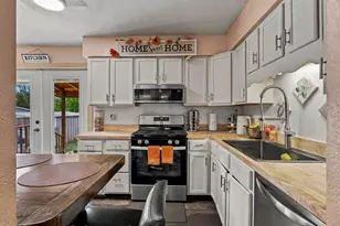 421 N 4th St, Silt, CO 81652 - Photo 3