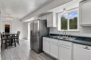 323 Ponderosa Cir, Parachute, CO 81635 - Photo 5