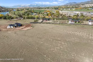 32 Rapids View Ln, New Castle, CO 81647 - Photo 1