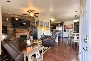 41 Bryan Loop, Parachute, CO 81635 - Photo 3