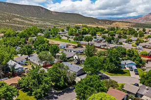 68 Cedar Cir, Parachute, CO 81635 - Photo 25
