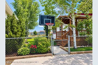 200 W 20th Street #C-9, Rifle, CO 81650 - Photo 7