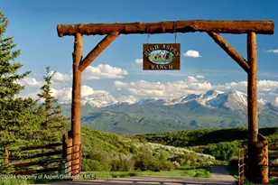 436 White Tail Dr, Glenwood Springs, CO 81601 - Photo 1